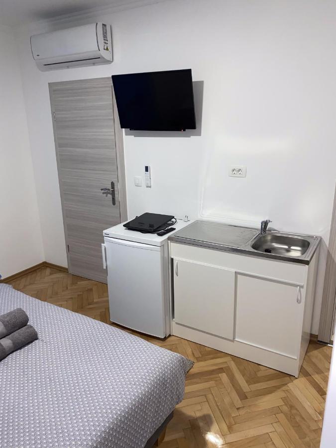 Apartment & Rooms - Marina Ploce  Kültér fotó